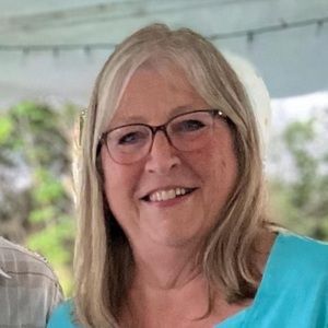 Meet your Posher, Monica